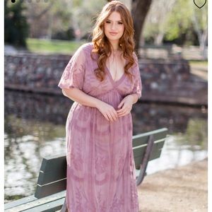 Plus size lace mesh overlay maxi dress
